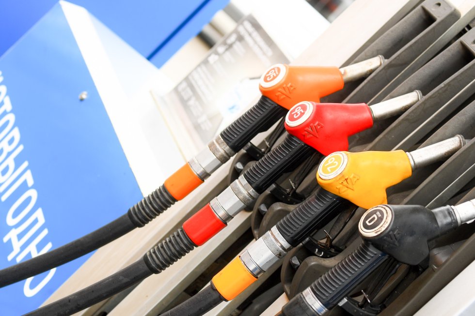 A probléma nem az áron van: A benzin Oroszországban a pillanatnyilag drágább lett, mint az Egyesült Államokban