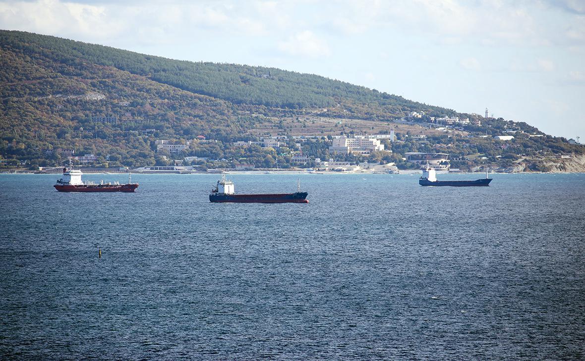 Orosz olaj tengeri exportja 2,5%-kal csökkent a kikötők ellen irányuló támadások miatt